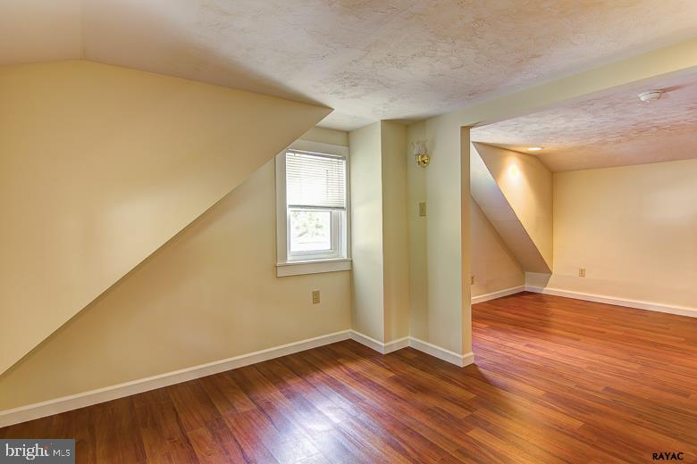 2867 Oakland Road Dover, PA 17315 - Photo 25 of 28 Gallery Image 25