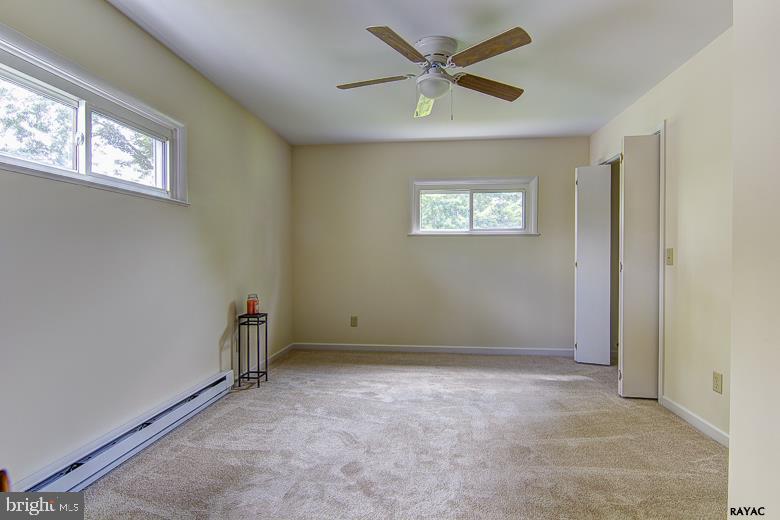 2867 Oakland Road Dover, PA 17315 - Photo 9 of 28 Gallery Image 9