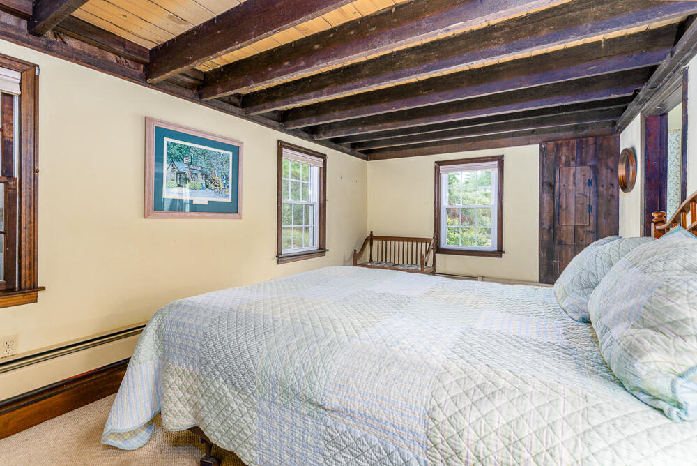 95 Barker Street Wellfleet, MA 02667 - Photo 34 of 48 2ndbedroom1