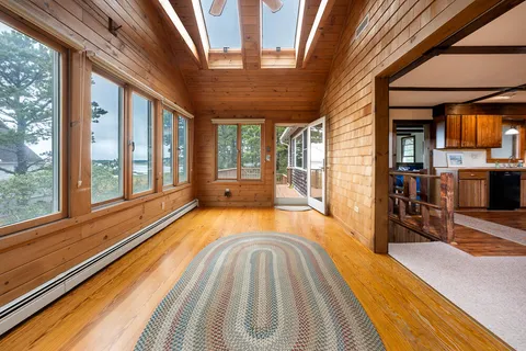 $1,200,000 | 95 Barker Street, Wellfleet, MA 02667