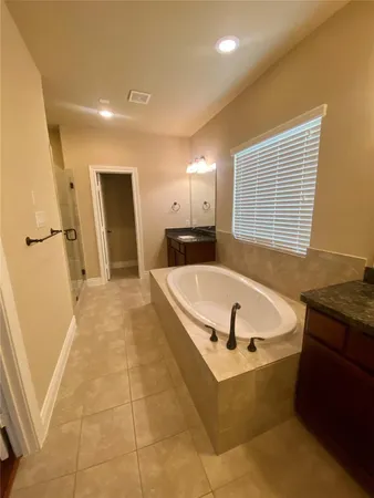 $3,250 | 1306 Dian Street, Houston, TX 77008