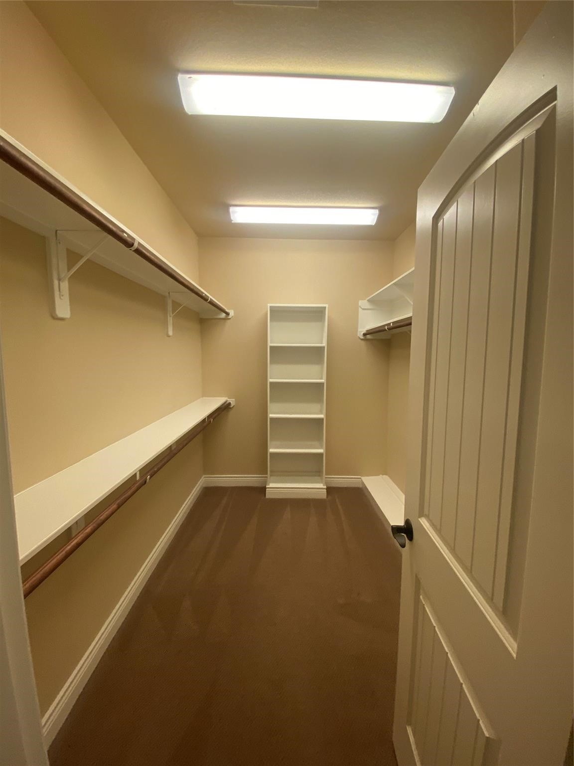 1306 Dian Street Houston, TX 77008 - Photo 7 of 17 a view of an empty room with a window