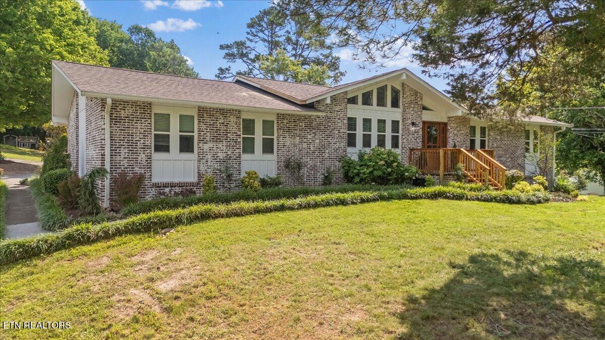 8528 Heiskell Road Powell, TN 37849 - Photo 2 of 42 02-Exterior