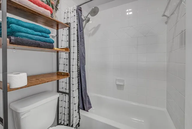 $3,200 | 2319 Gentle Breeze Lane, Baytown, TX 77523