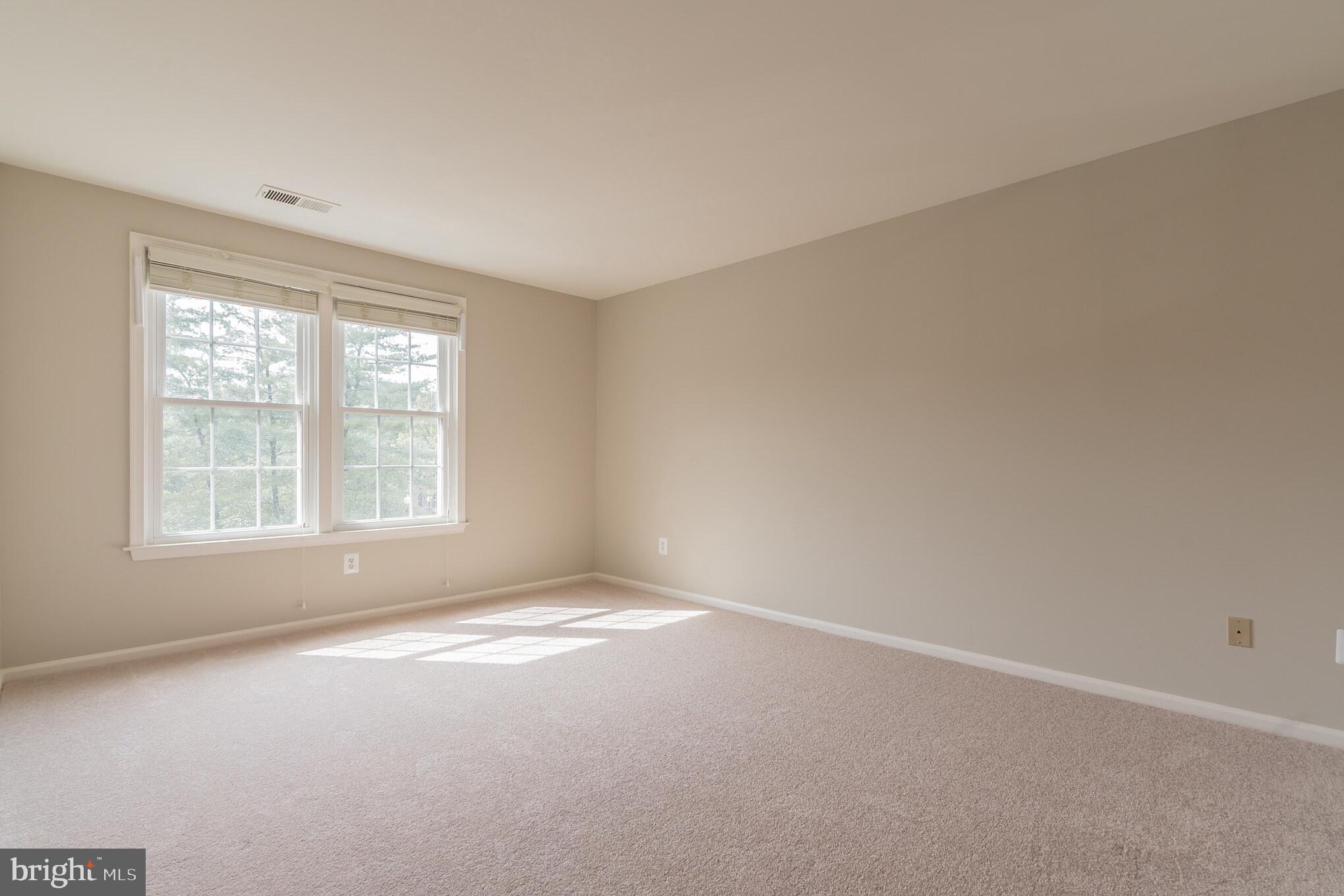 10717 Kings Riding Way, Unit 202 Rockville, MD 20852 - Photo 20 of 34 Owner's bedroom
