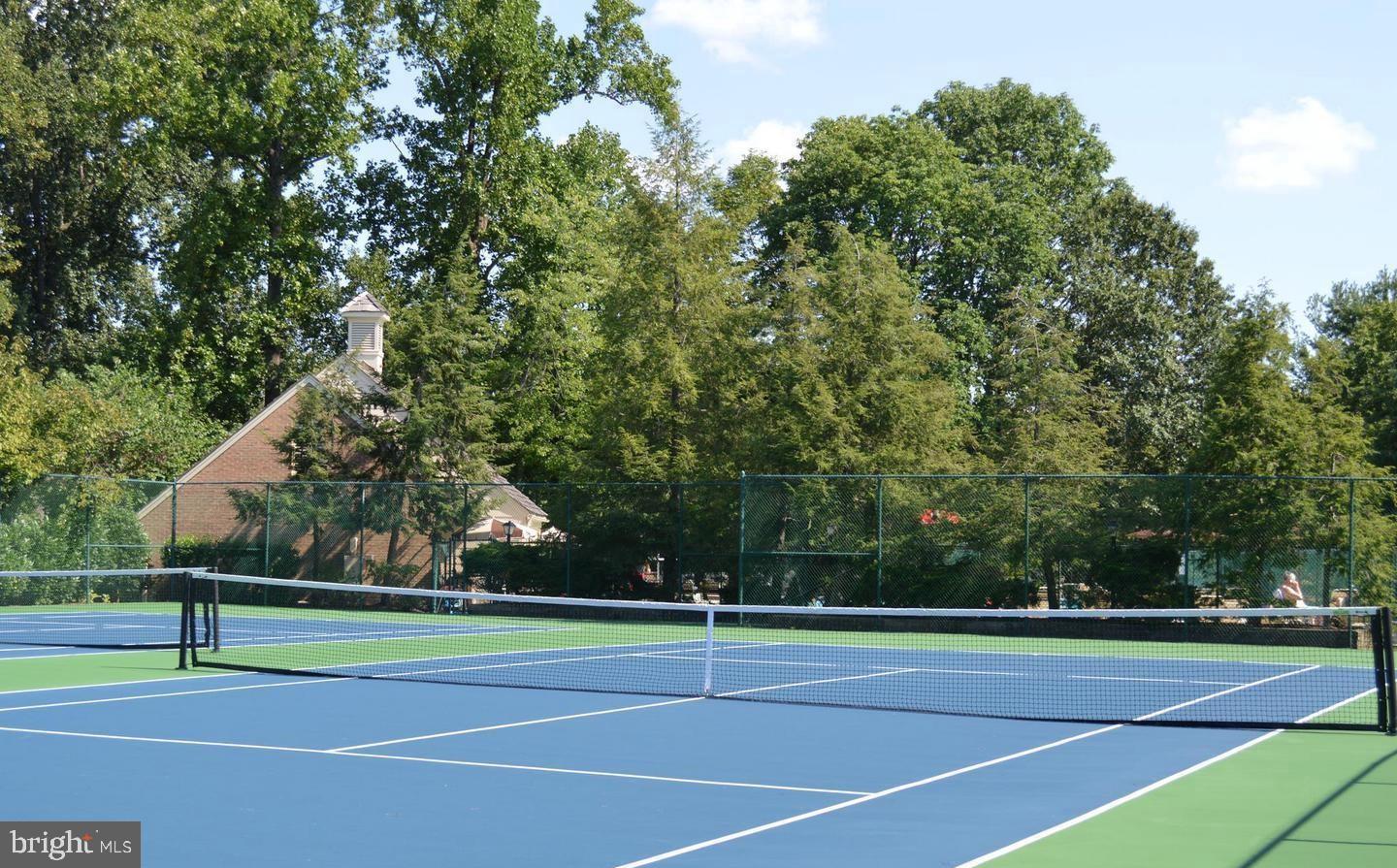 10717 Kings Riding Way, Unit 202 Rockville, MD 20852 - Photo 31 of 34 Community tennis courts