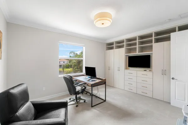 $6,250 | 8300 Calabria Lakes Drive, Boynton Beach, FL 33473