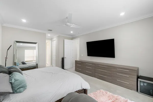 $6,250 | 8300 Calabria Lakes Drive, Boynton Beach, FL 33473