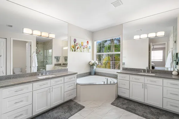 $6,250 | 8300 Calabria Lakes Drive, Boynton Beach, FL 33473