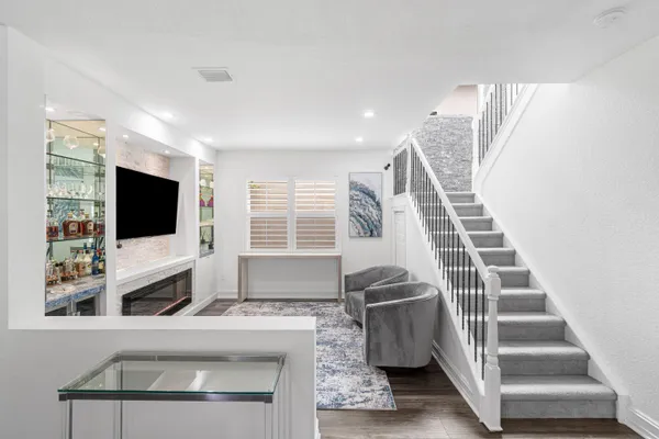 $6,250 | 8300 Calabria Lakes Drive, Boynton Beach, FL 33473