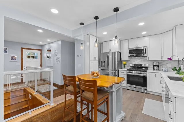 $559,900 | 14623 Orchard Road, Minnetonka, MN 55345