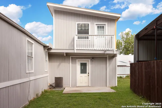 $1,000 | 161 Water Street, Unit B, Pipe Creek, TX 78063