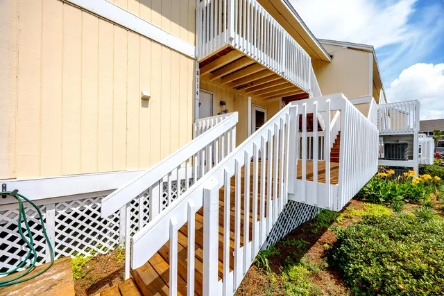 a view of front door