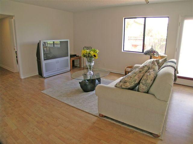 494 Reed Court Santa Barbara, CA 93117 - Photo 15 of 22 Family Room