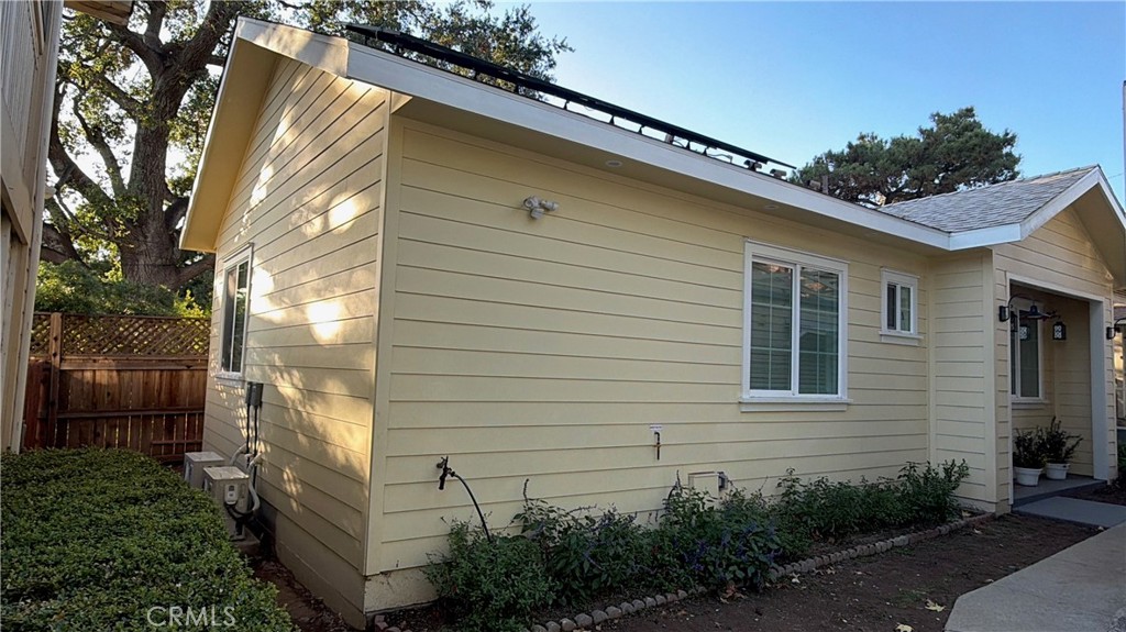 424 Concord Avenue, Unit 1 Monrovia, CA 91016 - Photo 3 of 11 Front