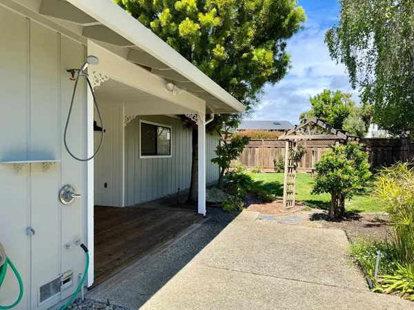 $5,250 | 213 Vía Lantana, Aptos, CA 95003