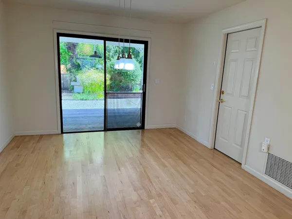 $5,250 | 213 Vía Lantana, Aptos, CA 95003