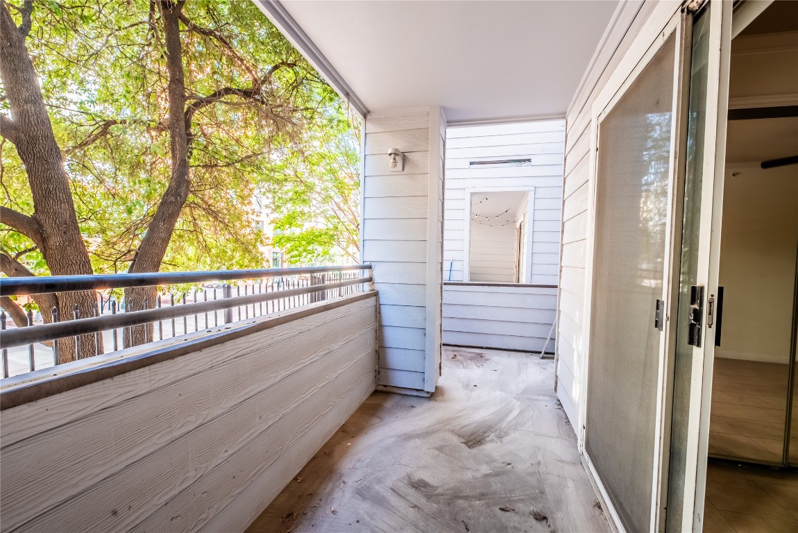 501 West 26th Street, Unit 106 Austin, TX 78705 - Photo 7 of 13 a view of a balcony