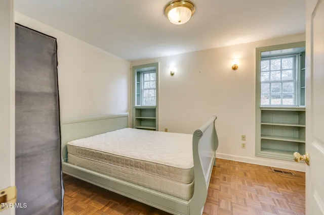 $875,000 | 322 Spruce Street, Bristol, TN 37620