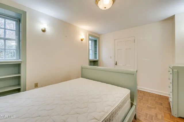 $875,000 | 322 Spruce Street, Bristol, TN 37620