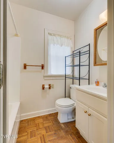 $875,000 | 322 Spruce Street, Bristol, TN 37620