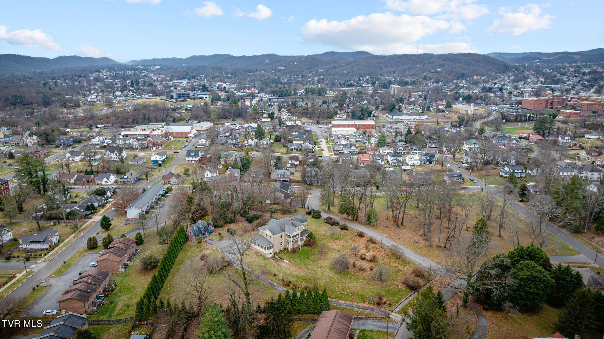 322 Spruce Street Bristol, TN 37620 - Photo 112 of 121 104