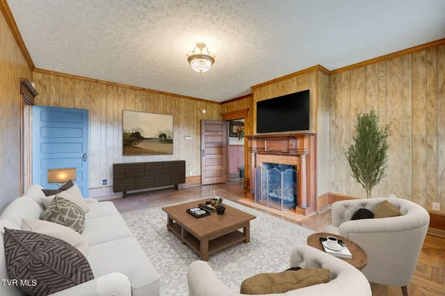 $875,000 | 322 Spruce Street, Bristol, TN 37620