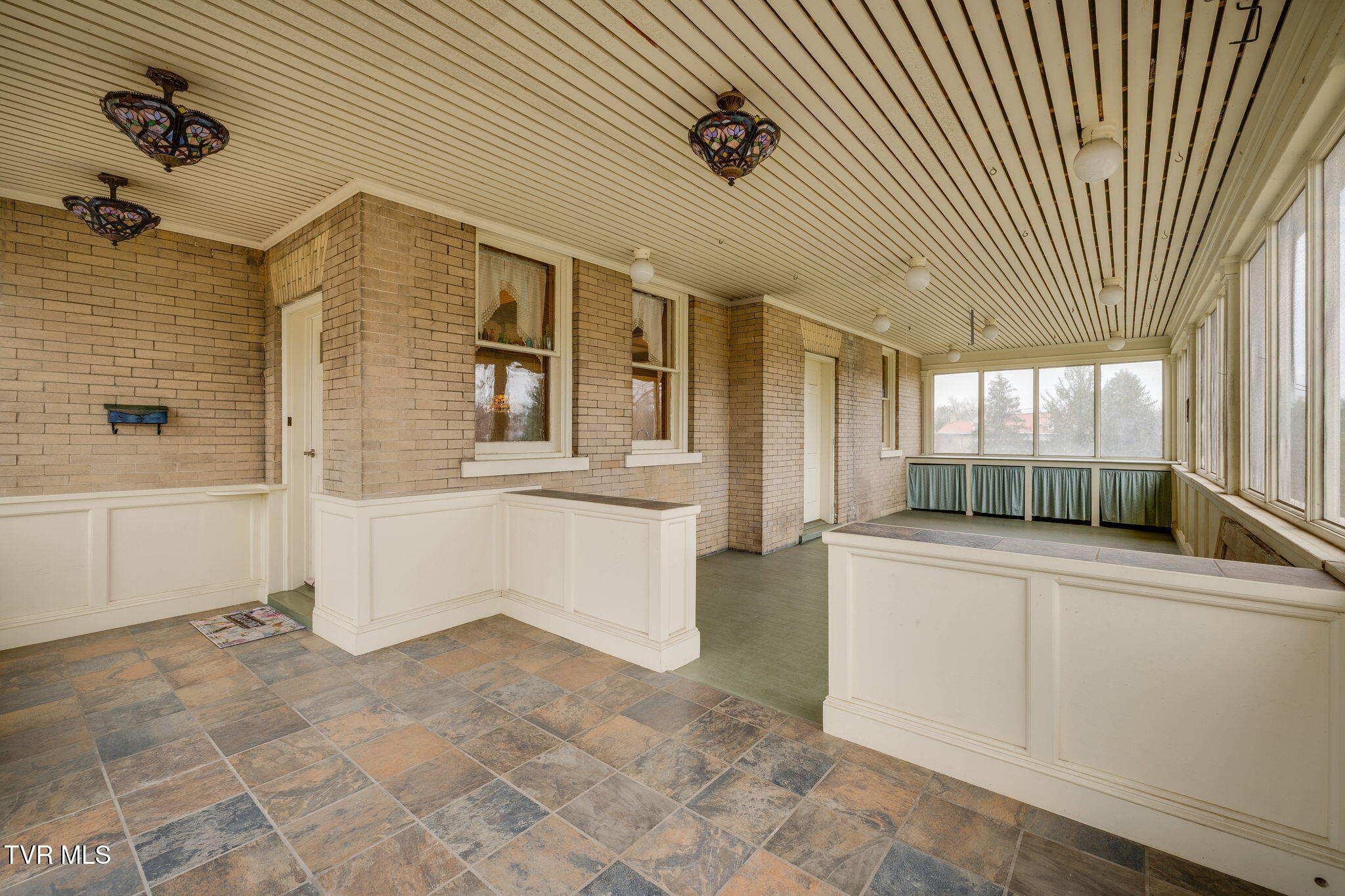 322 Spruce Street Bristol, TN 37620 - Photo 25 of 121 072