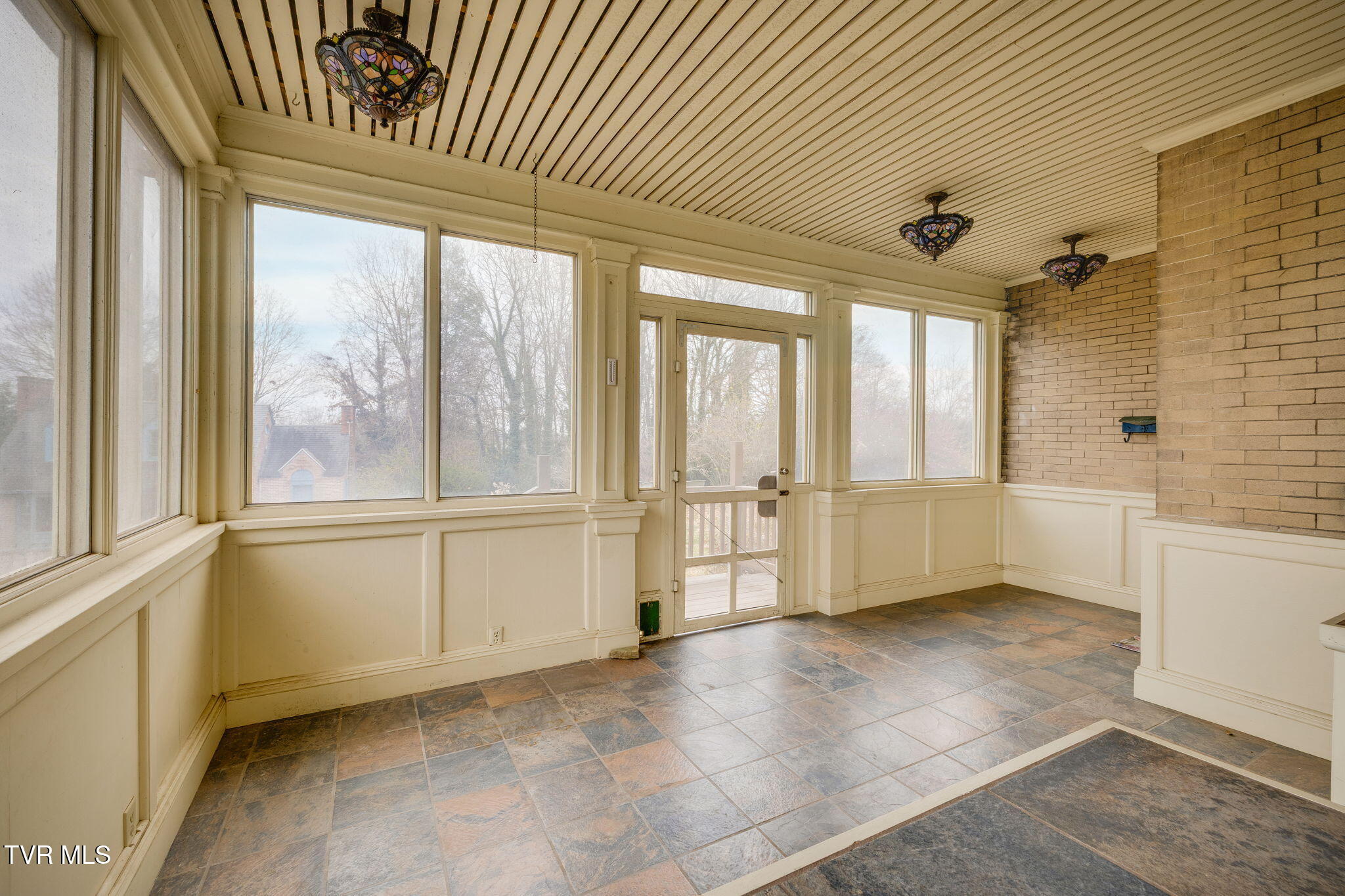 322 Spruce Street Bristol, TN 37620 - Photo 26 of 121 073