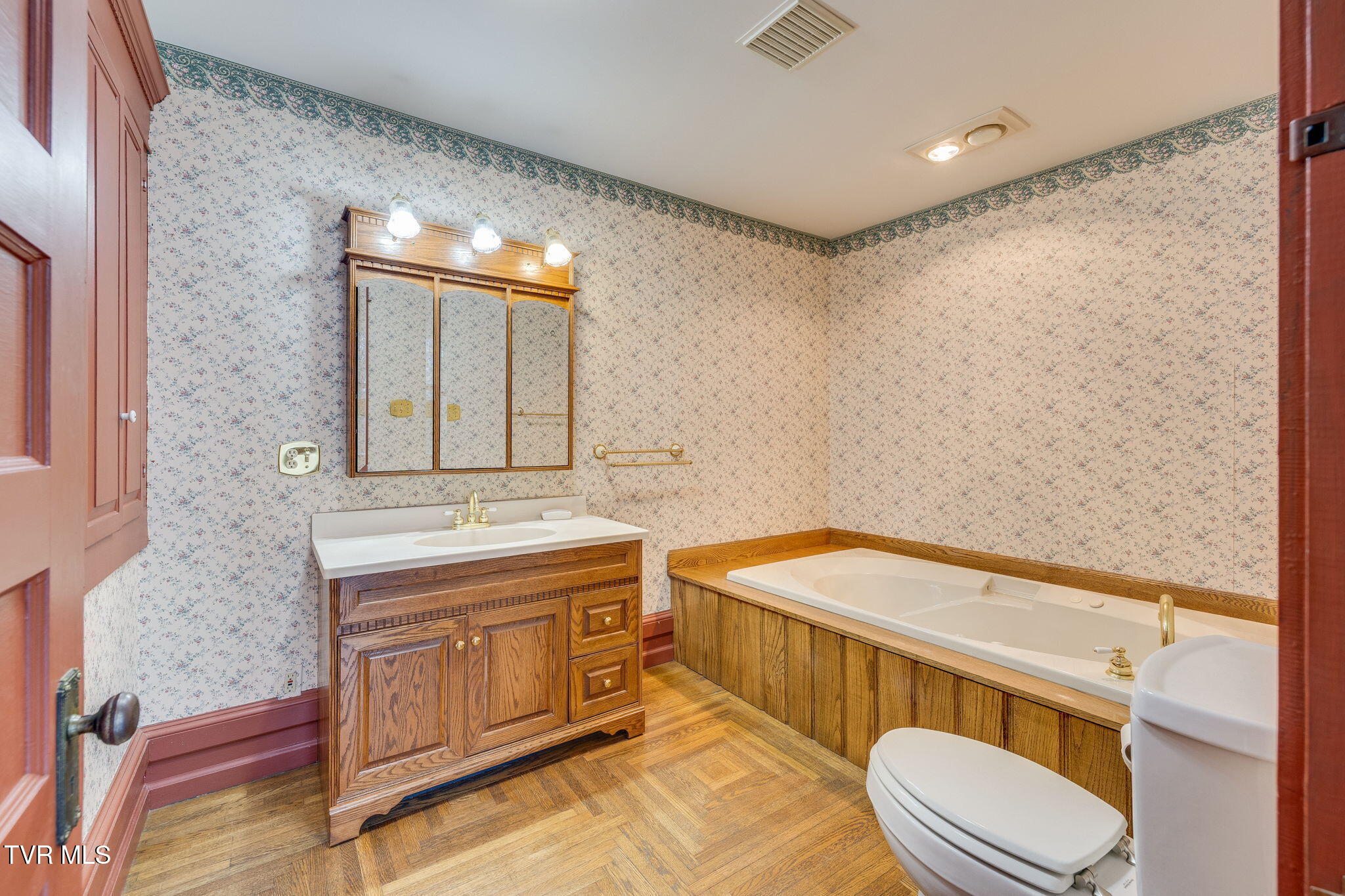 322 Spruce Street Bristol, TN 37620 - Photo 33 of 121 027