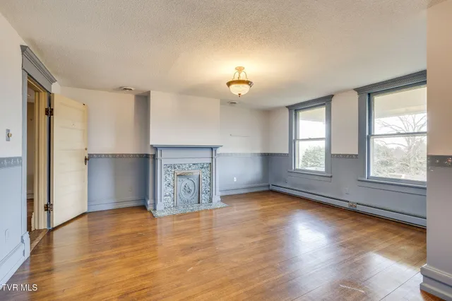 $875,000 | 322 Spruce Street, Bristol, TN 37620