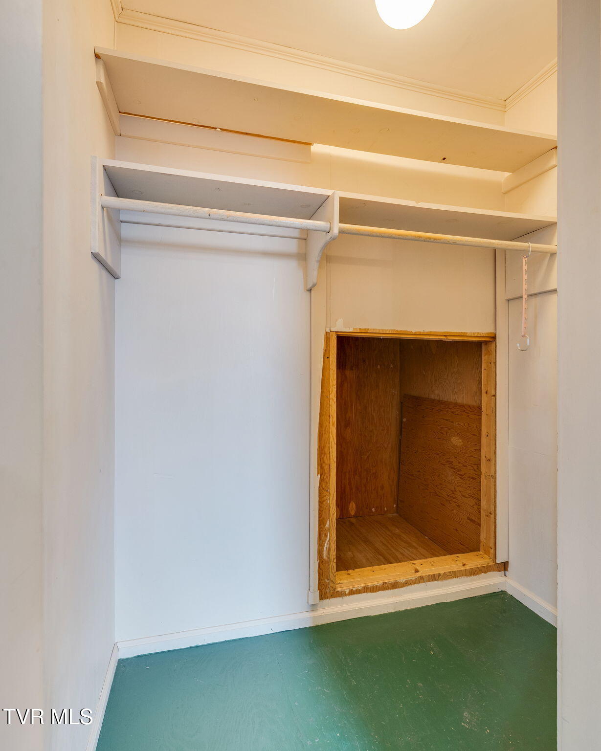 322 Spruce Street Bristol, TN 37620 - Photo 45 of 121 037