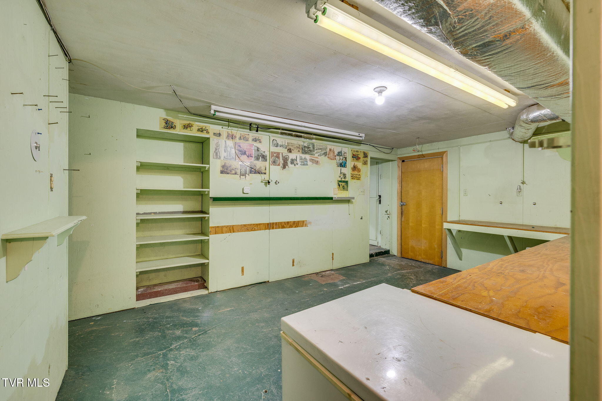 322 Spruce Street Bristol, TN 37620 - Photo 60 of 121 052