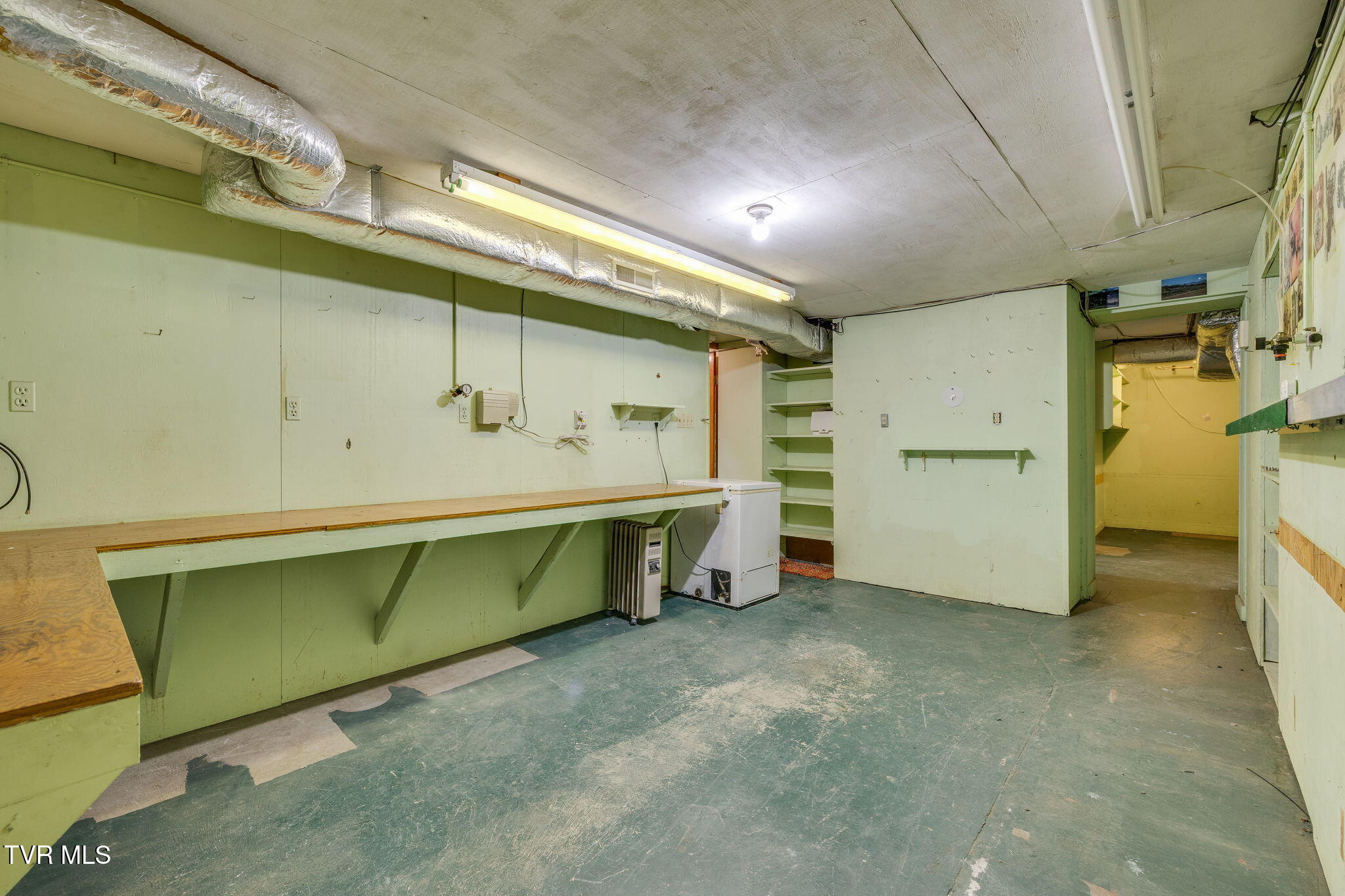 322 Spruce Street Bristol, TN 37620 - Photo 62 of 121 054