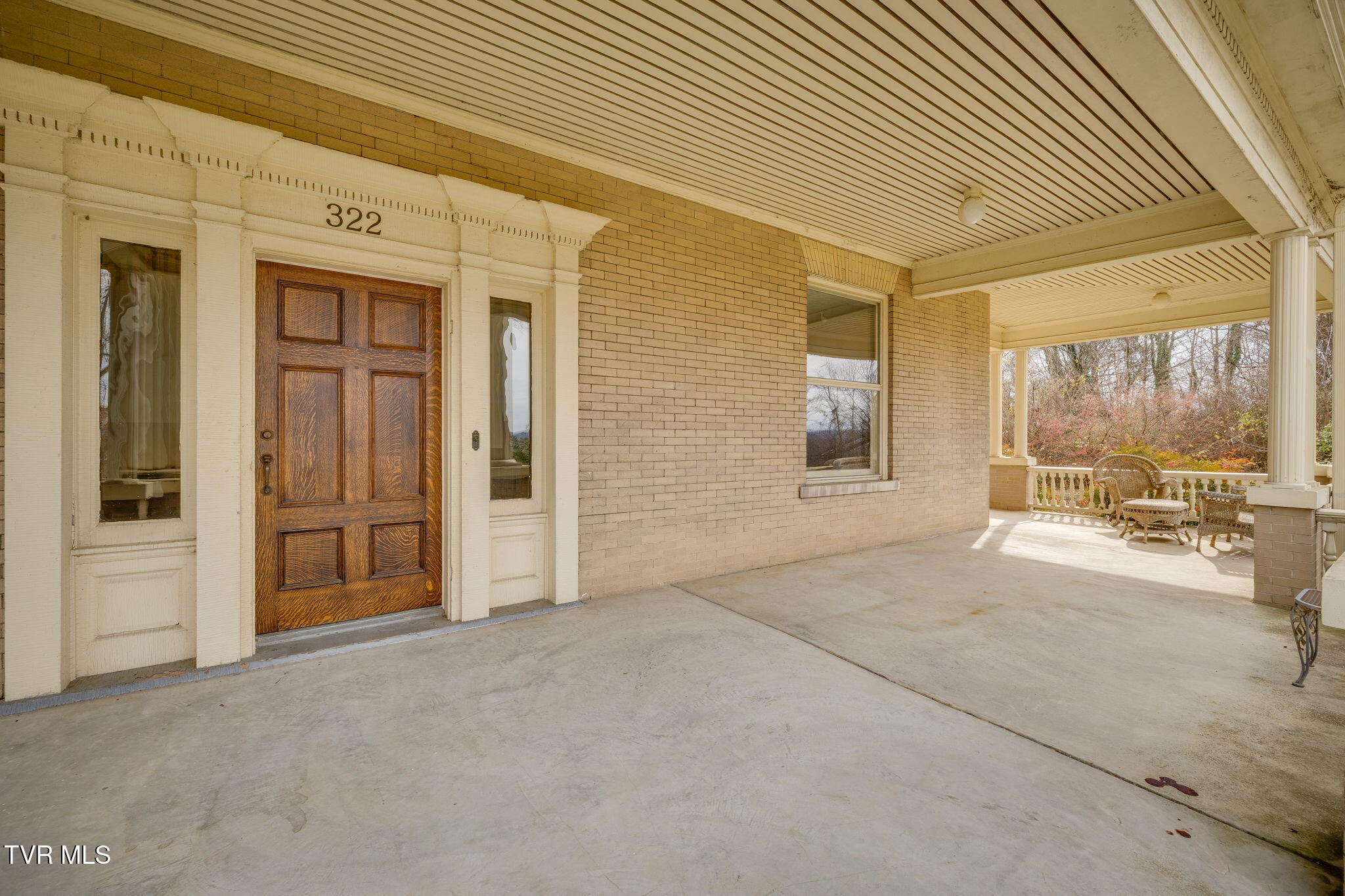 322 Spruce Street Bristol, TN 37620 - Photo 7 of 121 008