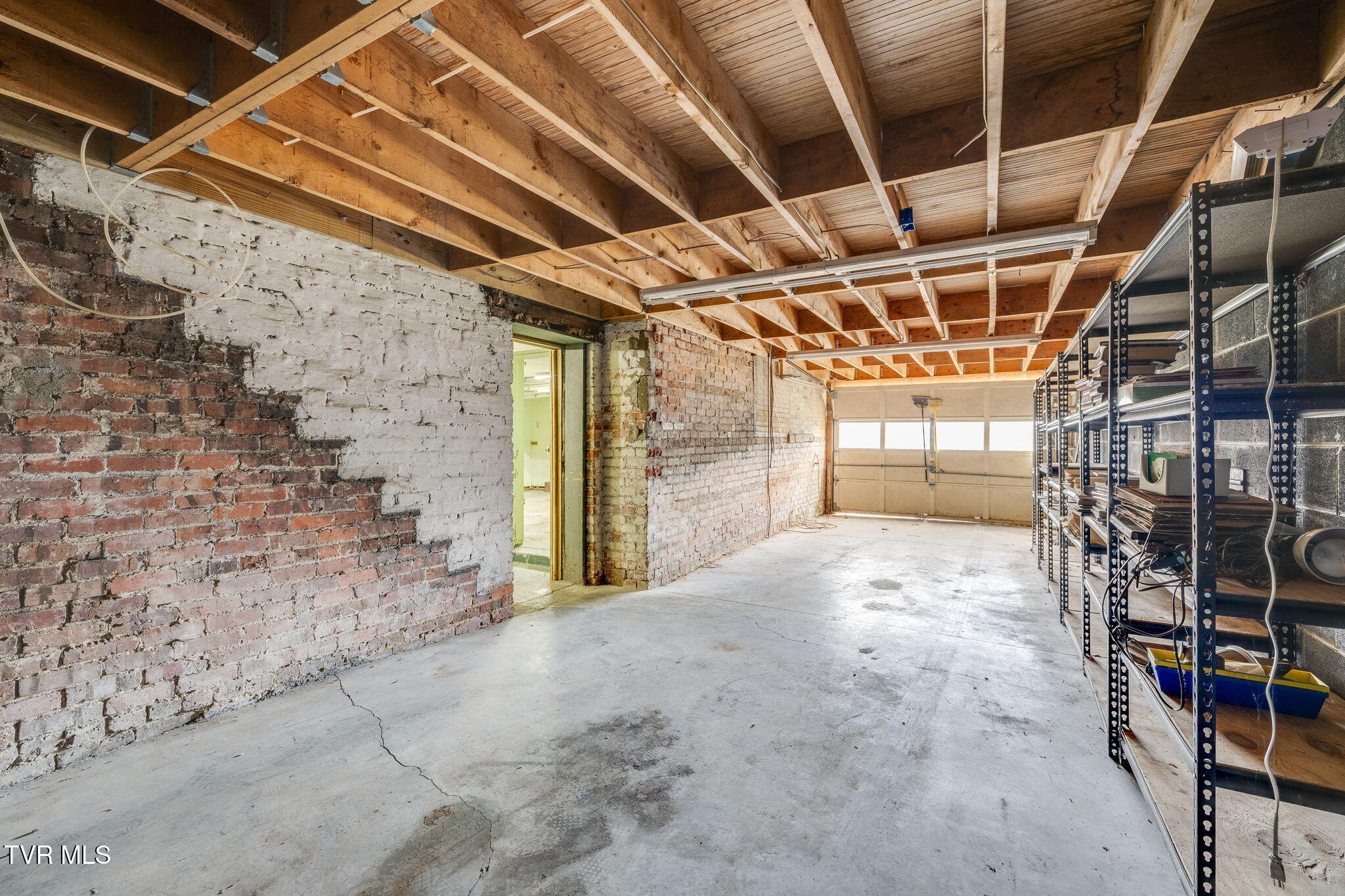 322 Spruce Street Bristol, TN 37620 - Photo 74 of 121 070