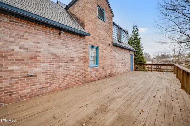 $875,000 | 322 Spruce Street, Bristol, TN 37620