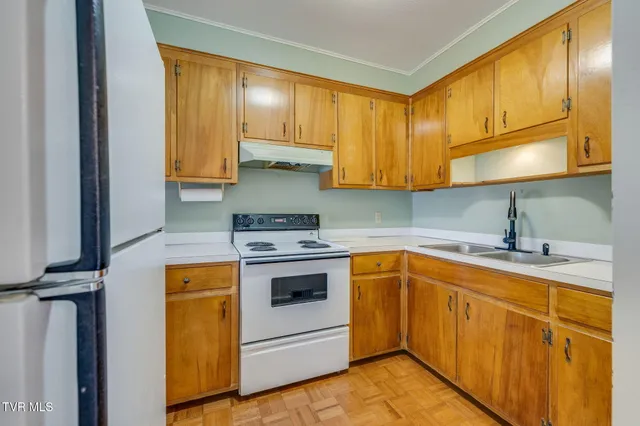 $875,000 | 322 Spruce Street, Bristol, TN 37620