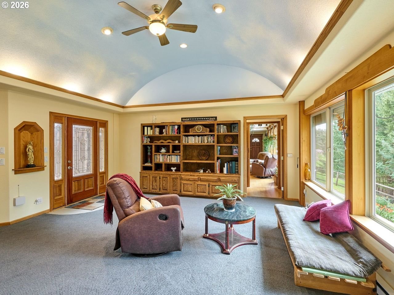 16460 Northwest Meadowlake Road Carlton, OR 97111 - Photo 14 of 48 Family Room