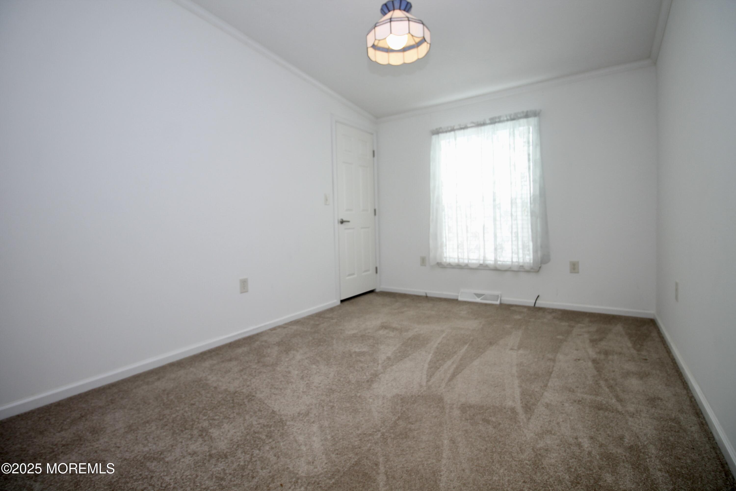 118 Woody Road Freehold, NJ 07728 - Photo 23 of 36 2031D1A9-C71F-4348-9D8C-62B83391A0EB_1_2