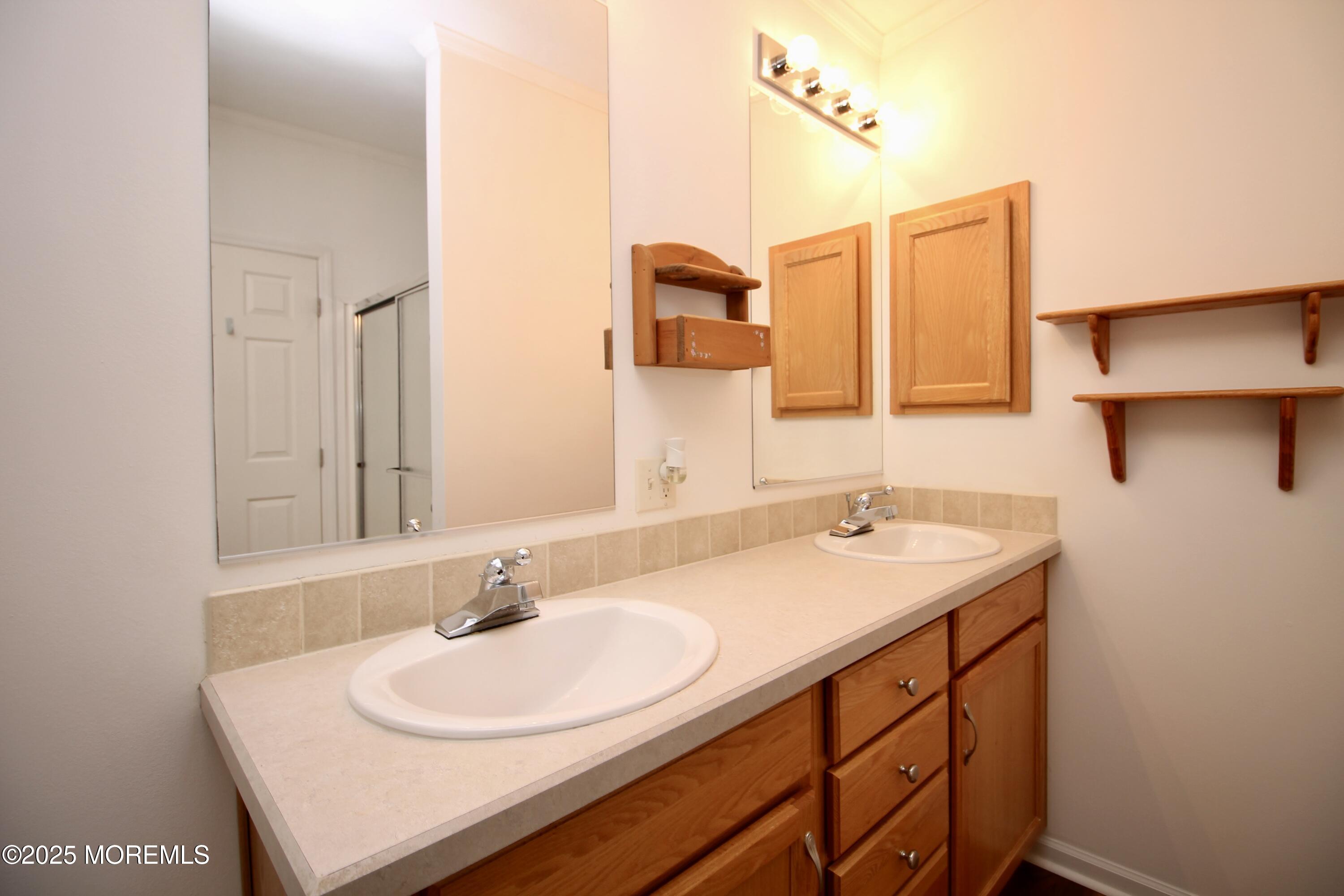 118 Woody Road Freehold, NJ 07728 - Photo 30 of 36 40E8D91D-2434-4DAE-9AAE-37D1FC25A9C8_1_2