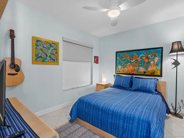 $4,000 | 2700 Ocean Drive, Unit 404, Vero Beach, FL 32963