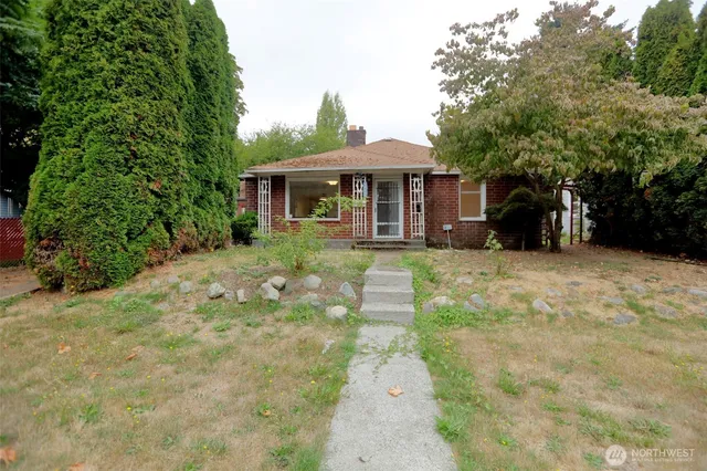 $579,000 | 12037 71st Avenue South, Seattle, WA 98178