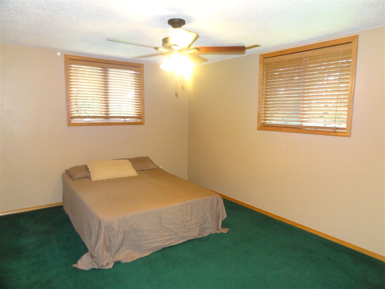 124 Country Club Road Williamsburg, IA 52361 - Photo 16 of 23 Gallery Image 16