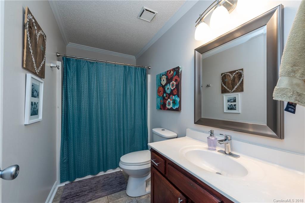 3429 Miranda Road Charlotte, NC 28216 - Photo 13 of 19 Gallery Image 13