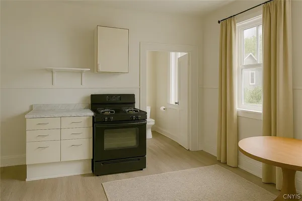 $99,900 | 809 Jefferson Avenue, Utica, NY 13501