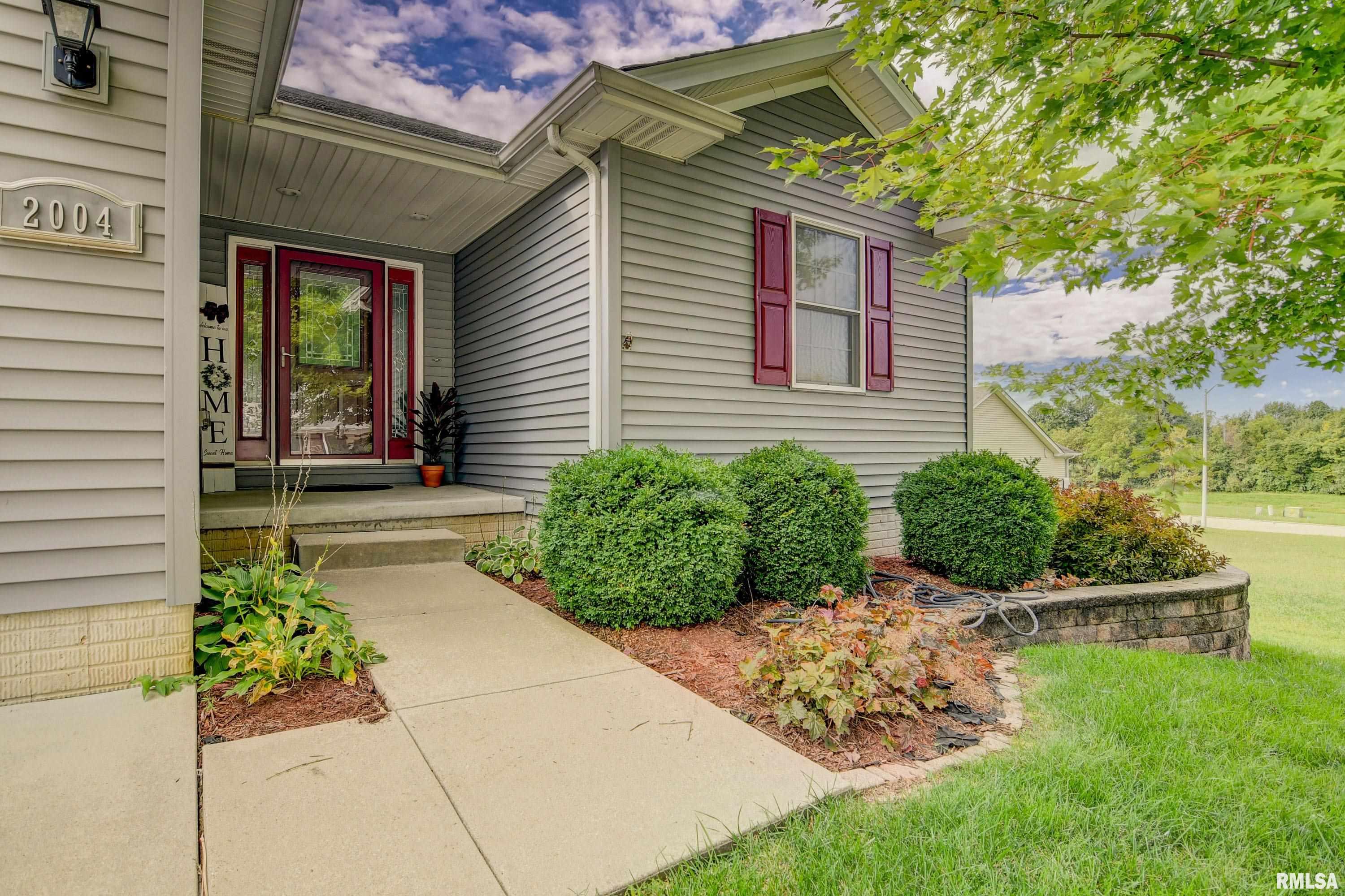 2004 Cory Drive Springfield, IL 62702 - Photo 4 of 36