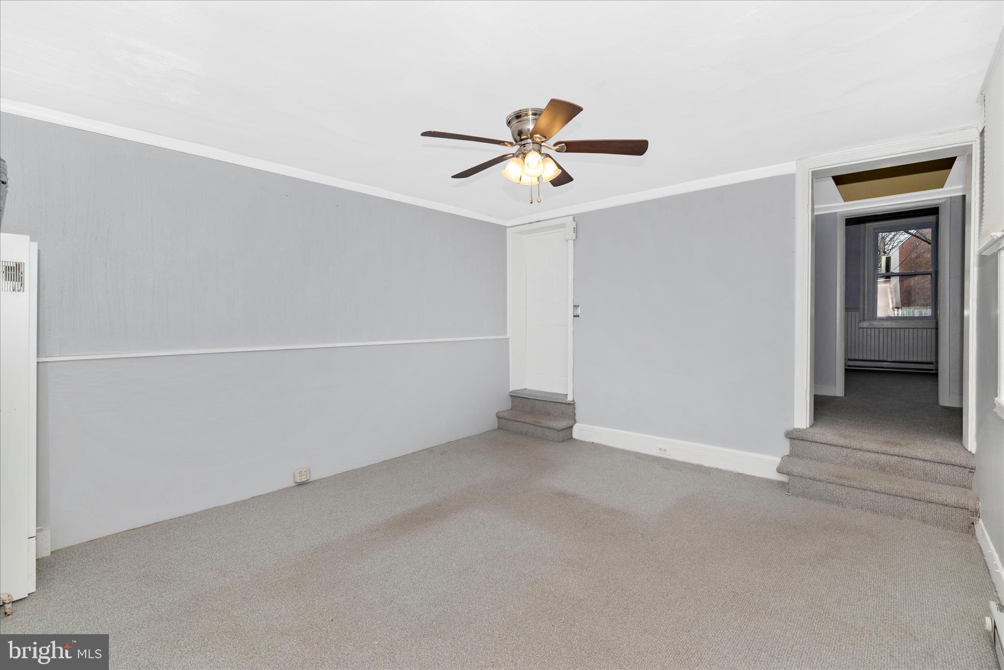 326 East Patrick Street, Unit 1 Frederick, MD 21701 - Photo 9 of 31 Family room