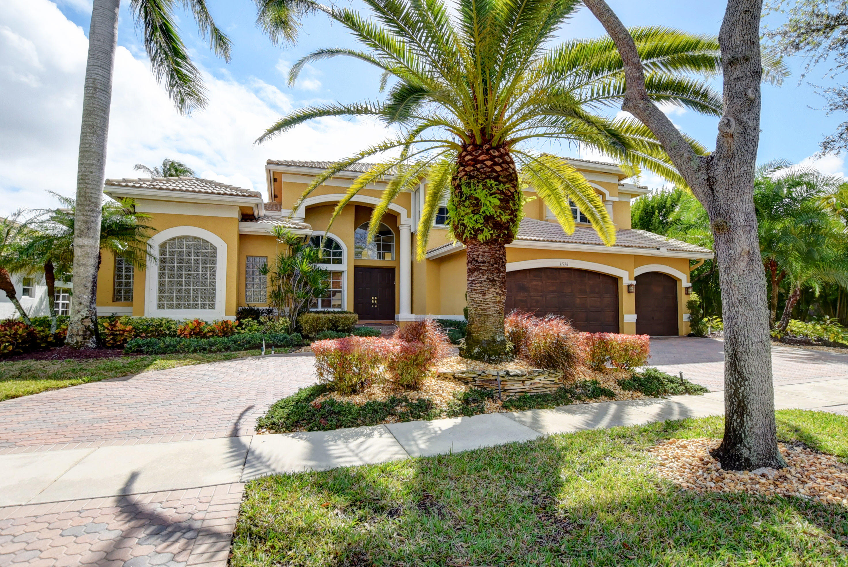 11758 Watercrest Lane Boca Raton, FL 33498 - Photo 2 of 73 EBF_4388And4more