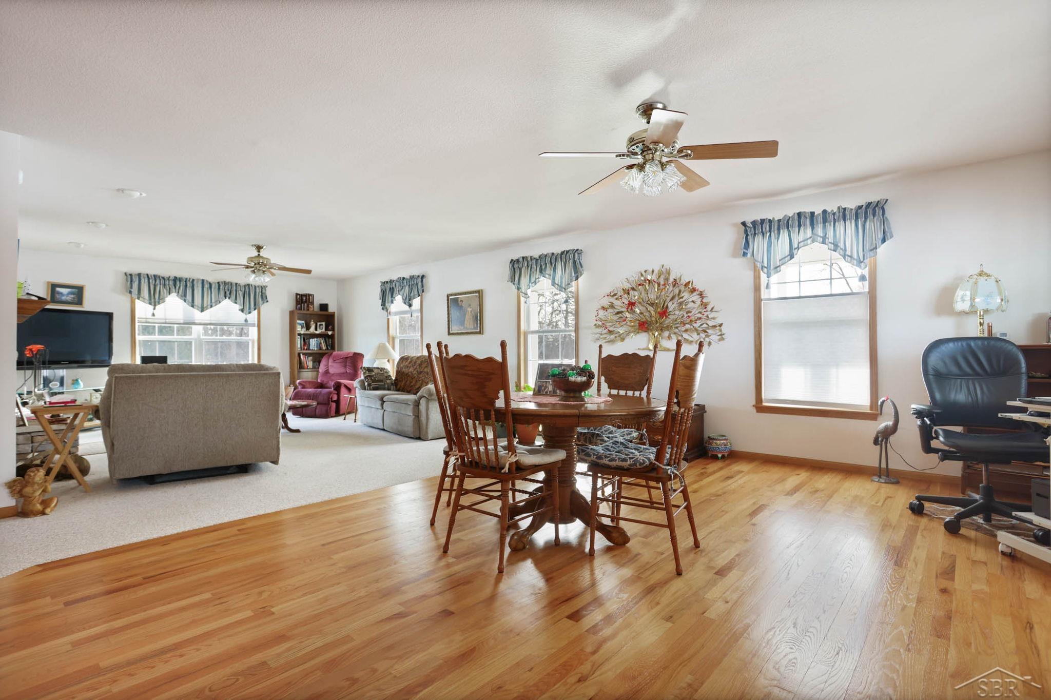 2300 Liberty Road Saginaw, MI 48604 - Photo 23 of 81